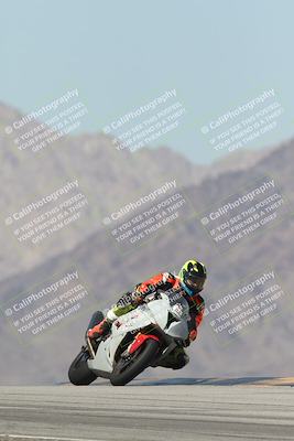 media/Oct-02-2025-Racers Edge (Thu) [[2c91cb6ab3]]/3-B Group/Session 4-Turn 9 (120pm)/